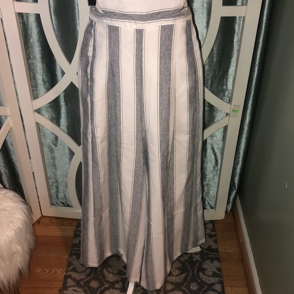 Harper & Me Stripped Jumpsuit - Picture 8 of 12